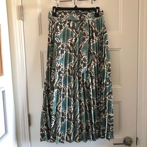 TopShop Midi Skirt NEW W/O TAGS